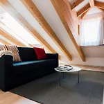 Edificio Calixto By Plaza Mayor Apartment *