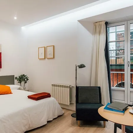 Edificio Calixto By Plaza Mayor דירה *