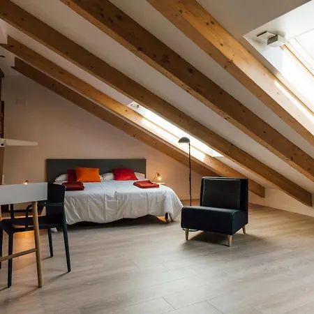 Edificio Calixto By Plaza Mayor Apartment