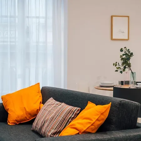 Edificio Calixto By Plaza Mayor Apartment *