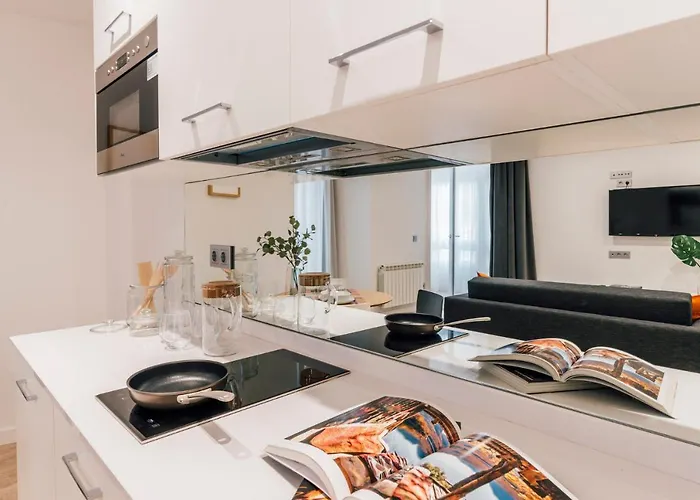 Edificio Calixto By Plaza Mayor Апартаменты *